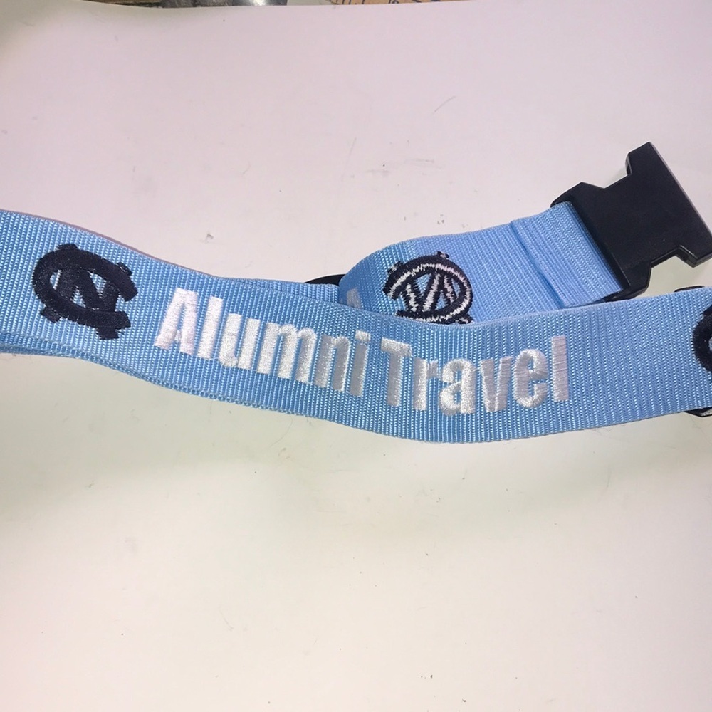 UNC Alumni Travel Luggage Strap